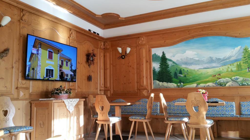 Hotel Stelvio Varese Exteriör bild