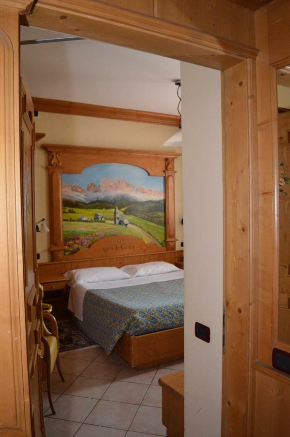 Hotel Stelvio Varese Exteriör bild